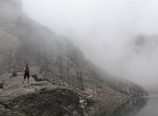 File:1- Chasm Lake.jpg - Wikimedia Commons
