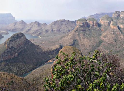 File:Blyde River Canyon 01.jpg - Wikimedia Commons