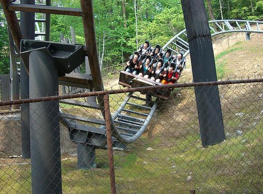 File:Mystery Mine (Dollywood) 03.JPG - Wikimedia Commons