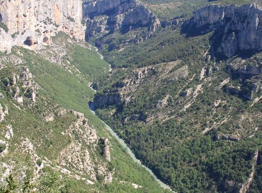 File:Gorges du Verdon from North Rim 0251.jpg - Wikimedia Commons