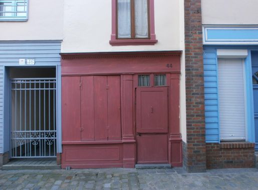 File:Amiens, 44 rue du Hocquet (3).JPG - Wikimedia Commons