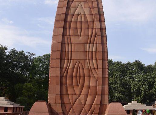 File:The Jallianwala Bagh memorial in Amrithsar .jpg - Wikimedia Commons