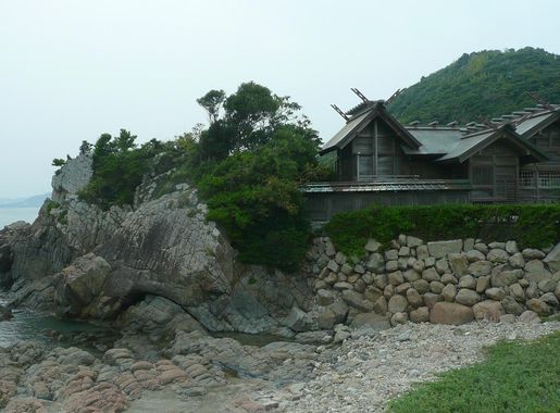 File:Ohmi Shrine Hyuga 2009 001.JPG - Wikimedia Commons