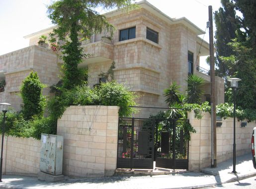 File:MangoHouse1.jpg - Wikimedia Commons