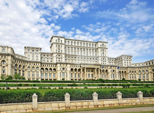 File:Romania-1170 - Palace of the Parliament (7557749966).jpg - Wikipedia