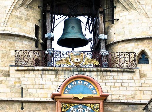 File:Bordeaux grosse cloche detail 01.jpg - Wikimedia Commons