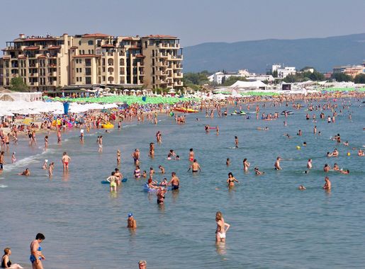 File:Bulgaria-Sunny Beach-01.jpg - Wikimedia Commons