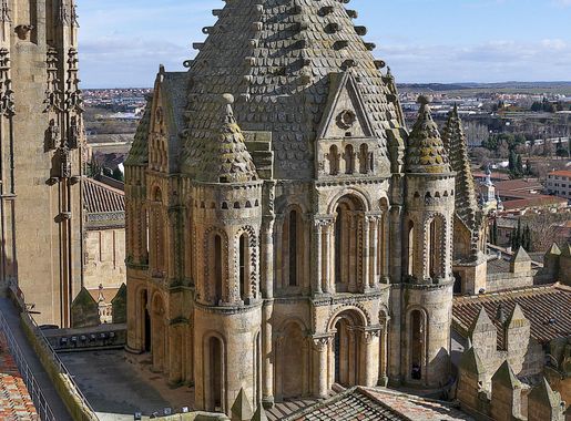 File:Torre del Gallo, Catedral Vieja de Salamanca.jpg - Wikipedia