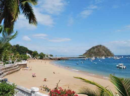 File:El Morro y La Restinga, Taboga.JPG - Wikimedia Commons