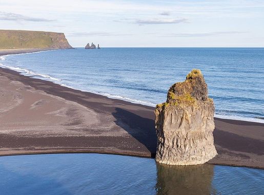 File:Reynisfjara, Suðurland, Islandia, 2014-08-17, DD 164.JPG - Wikipedia