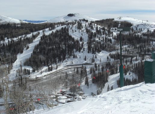 File:RubyChairlift.JPG - Wikimedia Commons
