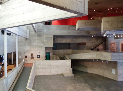 File:Interior view - Berkeley Art Museum and Pacific Film Archive -  DSC03956.JPG - Wikimedia Commons
