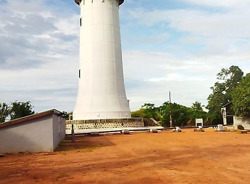 File:Phare du Katsepy.jpg - Wikimedia Commons