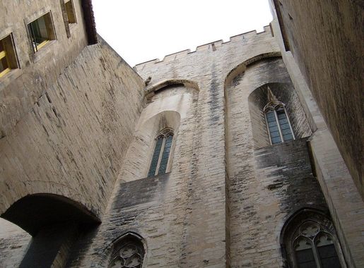 File:Palais des Papes exterior 4.JPG - Wikimedia Commons