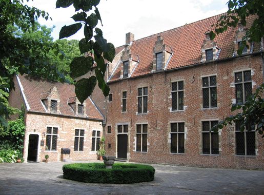 File:Anderlect, Maison d'Erasme.JPG - Wikimedia Commons