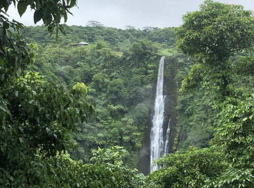 File:Samoa waterfall scenery.jpg - Wikimedia Commons