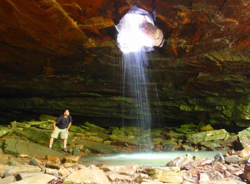 File:Inside Glory Hole - Ozark National Forest - Arkansas - USA -  panoramio.jpg - Wikimedia Commons