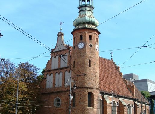 File:Bydgoszcz, kościół klasztorny klarysek, ob. par. p.w. Matki Boskiej  Wniebowziętej, 1582 b.JPG - Wikipedia