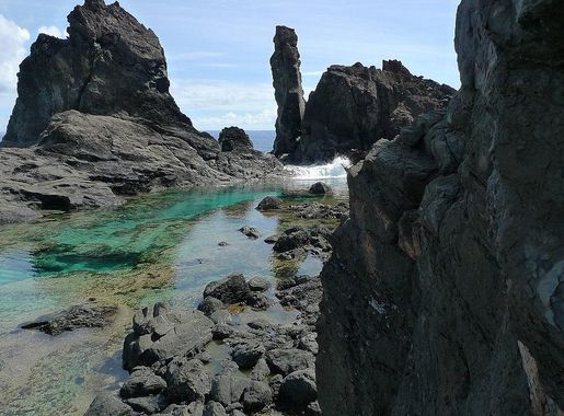 File:St Pauls Pool - panoramio.jpg - Wikimedia Commons