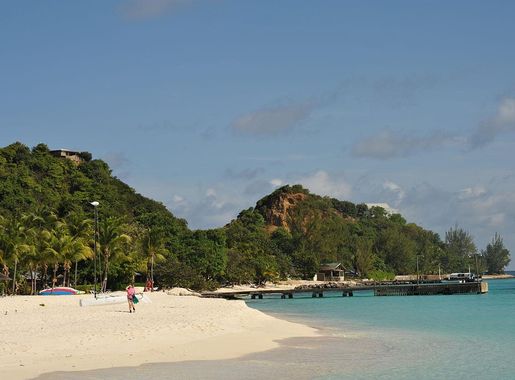 File:Palm Island The Grenadines.jpg - Wikipedia