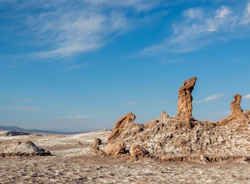 File:Las Tres Marías, Valle de la Luna, San Pedro de Atacama, Chile,  2016-02-01, DD 156.JPG - Wikimedia Commons