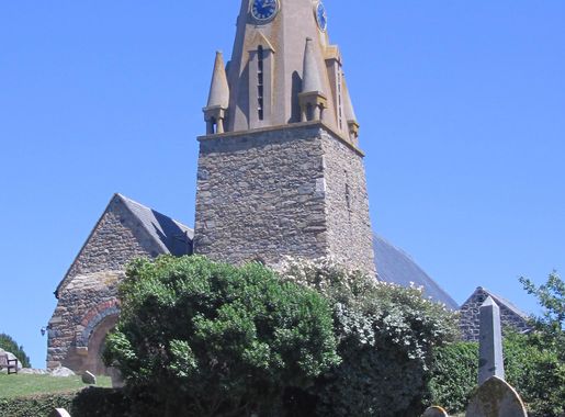 File:Guernsey July 2010 109, Vale Church.jpg - Wikimedia Commons