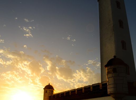 File:El Faro en su atardecer, La Serena Chile.jpg - Wikimedia Commons