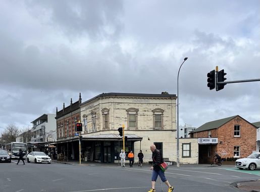 File:Ponsonby Road, Ponsonby, Auckland, New Zealand.jpg - Wikimedia Commons