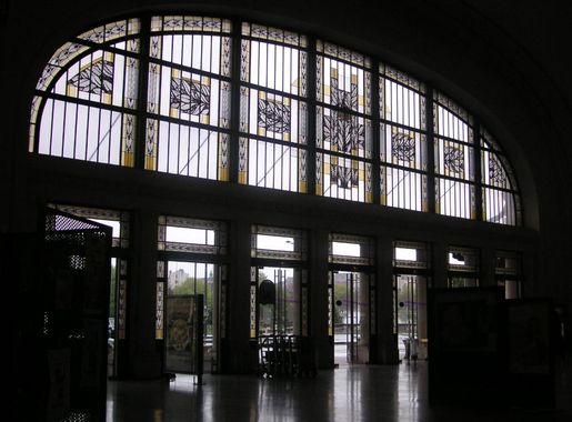 Fichier:Limoges 001 Art Nouveau glass at railway station.JPG — Wikipédia