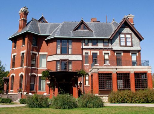 File:Brucemore.jpg - Wikimedia Commons