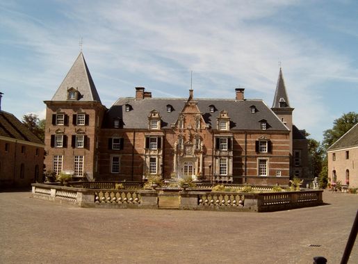 File:2006-07-15 11.20 Delden, kasteel Twickel.JPG - Wikimedia Commons