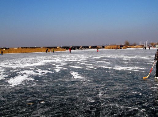 File:Neusiedl am See 11 090110.JPG - Wikimedia Commons