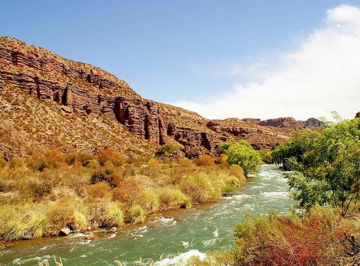 File:Rio En Valle Grande San Rafael.jpg - Wikimedia Commons