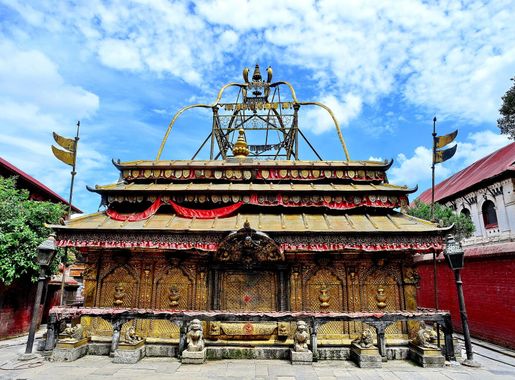 File:Guhyeshwari Temple Pashupatinath Kathmandu Nepal Rajesh Dhungana  (29).jpg - Wikimedia Commons