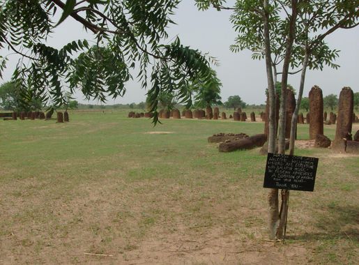 File:UNESCO Wassu Stone Circles (3686693995).jpg - Wikimedia Commons