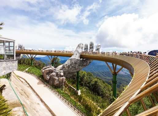 Tập tin:Golden Bridge, Da Nang (I).jpg – Wikipedia tiếng Việt