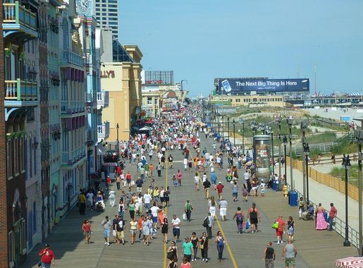 File:Atlantic City Boardwalk view north from Caesars Atlantic City by  Silveira Neto June 24 2012.jpg - Wikimedia Commons