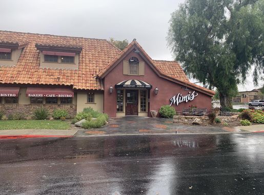 File:Mimi's Cafe Valencia.jpg - Wikipedia