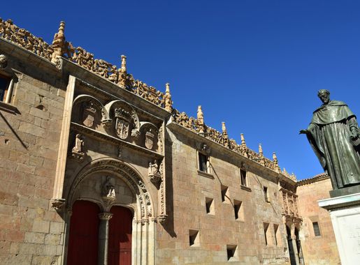 File:University of Salamanca, 15th century building (9) (29384807256).jpg -  Wikimedia Commons