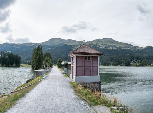 Datei:Heidsee - Lenzerheide, Switzerland - August 17, 2022 01.jpg –  Wikipedia