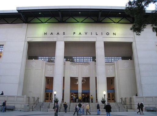 File:Haas Pavilion Exterior.jpg - Wikipedia