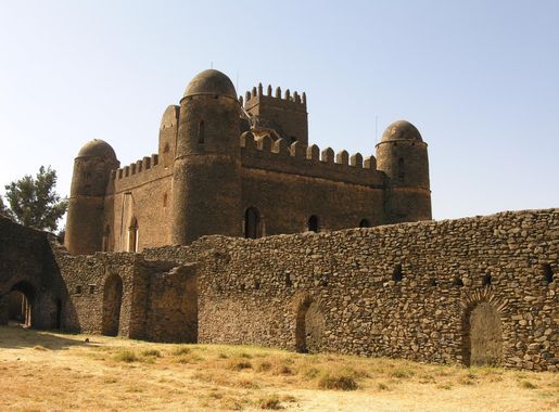 File:Fasil Ghebbi, Gondar Region-107592.jpg - Wikimedia Commons