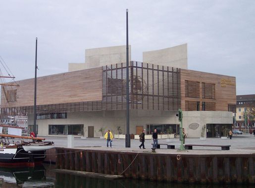 File:Deutsches Auswandererhaus Bremerhaven.jpg - Wikimedia Commons