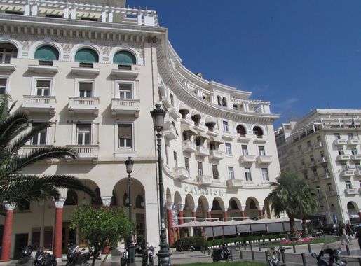 File:The Cinema Olympion At The Square Aristotle (156816069).jpeg -  Wikimedia Commons