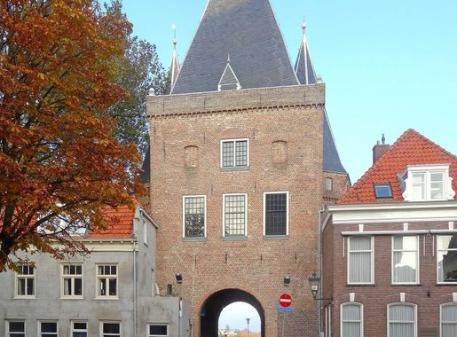 File:20151027 Koornmarktspoort Kampen.jpg - Wikimedia Commons