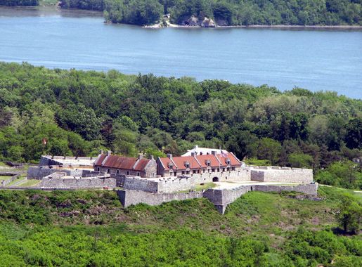 File:Fort Ticonderoga, Ticonderoga, NY.jpg - Wikipedia