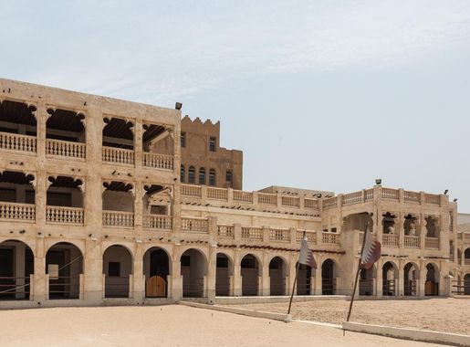 File:Souq Waqif, Doha, Catar, 2013-08-05, DD 67.JPG - Wikimedia Commons