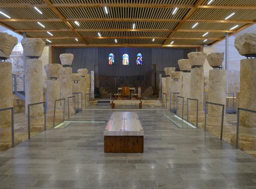 File:Memorial Church of Moses, Mount Nebo, Jordan (40633713832).jpg -  Wikimedia Commons