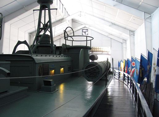 File:PT Boat Museum at Battleship Cove, Fall River MA.jpg - Wikimedia  Commons