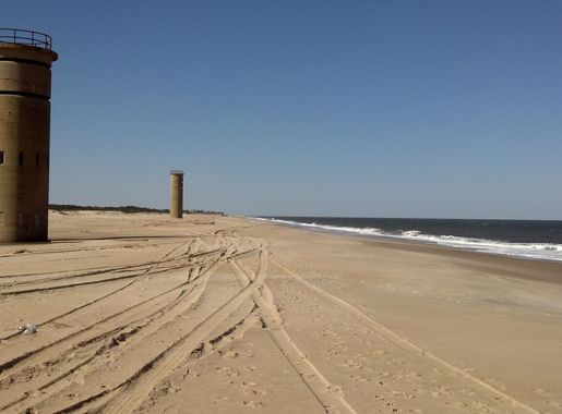 File:WWII towers at Gordon's Pond.jpg - Wikimedia Commons